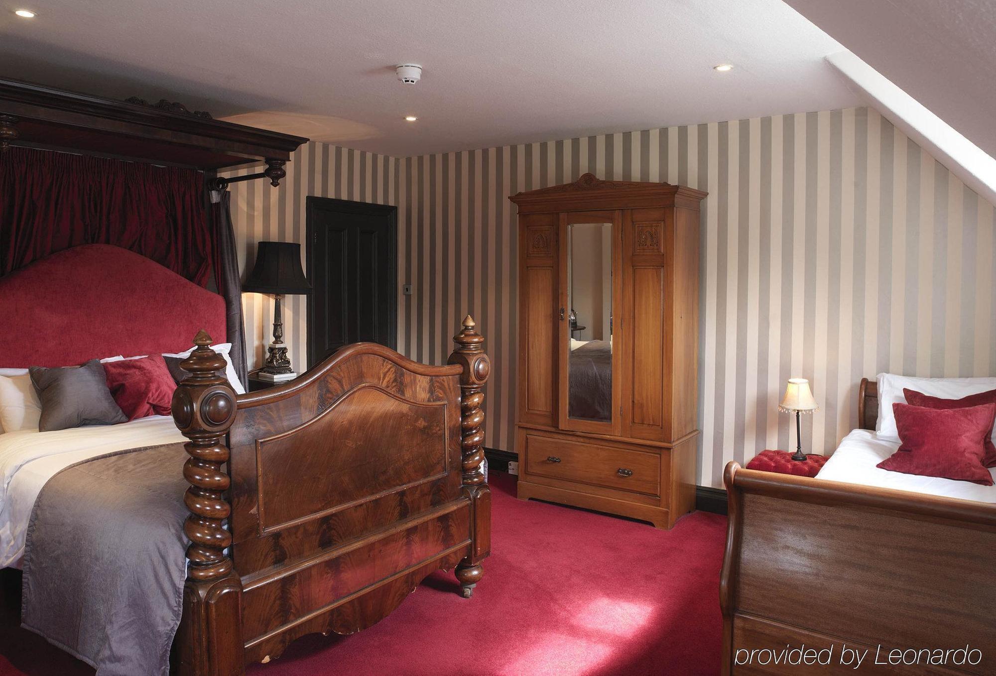 Balmoral Hotel Харрогейт Номер фото